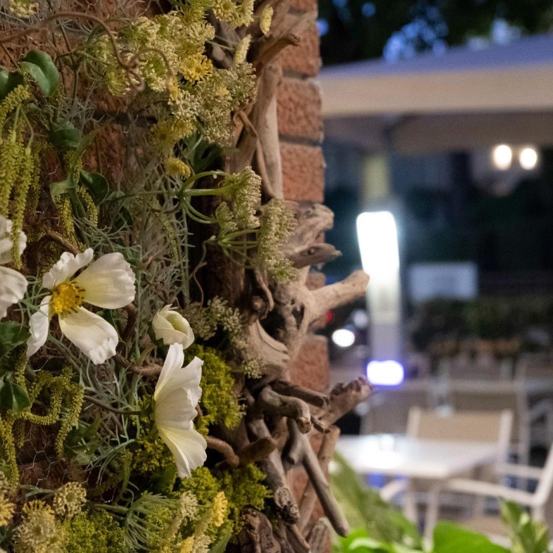 Hotel Orsa Maggiore Milano Marittima Exteriér fotografie